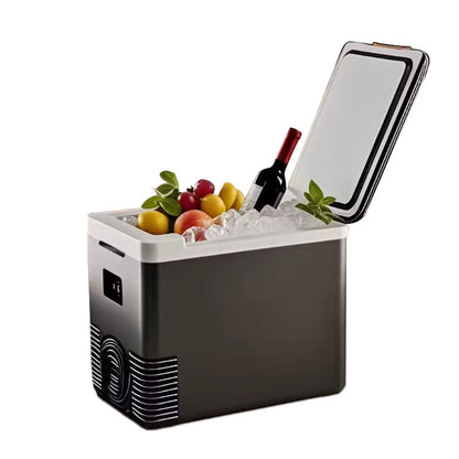 Portable car cooler/heater 🧊 20℃ temperature difference, powerful cooling/heating ♨️ Can hold 6 bottles of water + snacks 🍎 Quiet operation at only 45 decibels 🔇 An essential for outdoor use ⛺