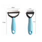 Pet grooming comb ✨ One side combs out tangles, the other removes loose hair. Rounded teeth easily remove hair, leaving it clean with just one swipe 🧹