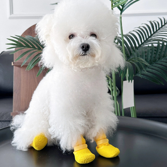 🐾 Waterproof, Non-Slip Pet Shoes | Wear-Resistant, Heat-Resistant, Salt-Resistant Paw Protection · Textured Rubber for Slip Resistance and Fall Prevention